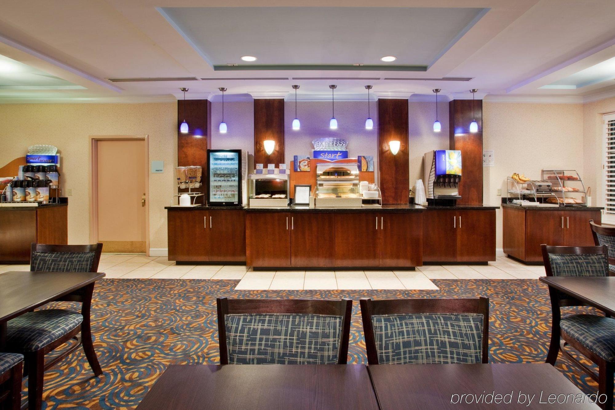 Holiday Express & By Ihg Hotel Dublin